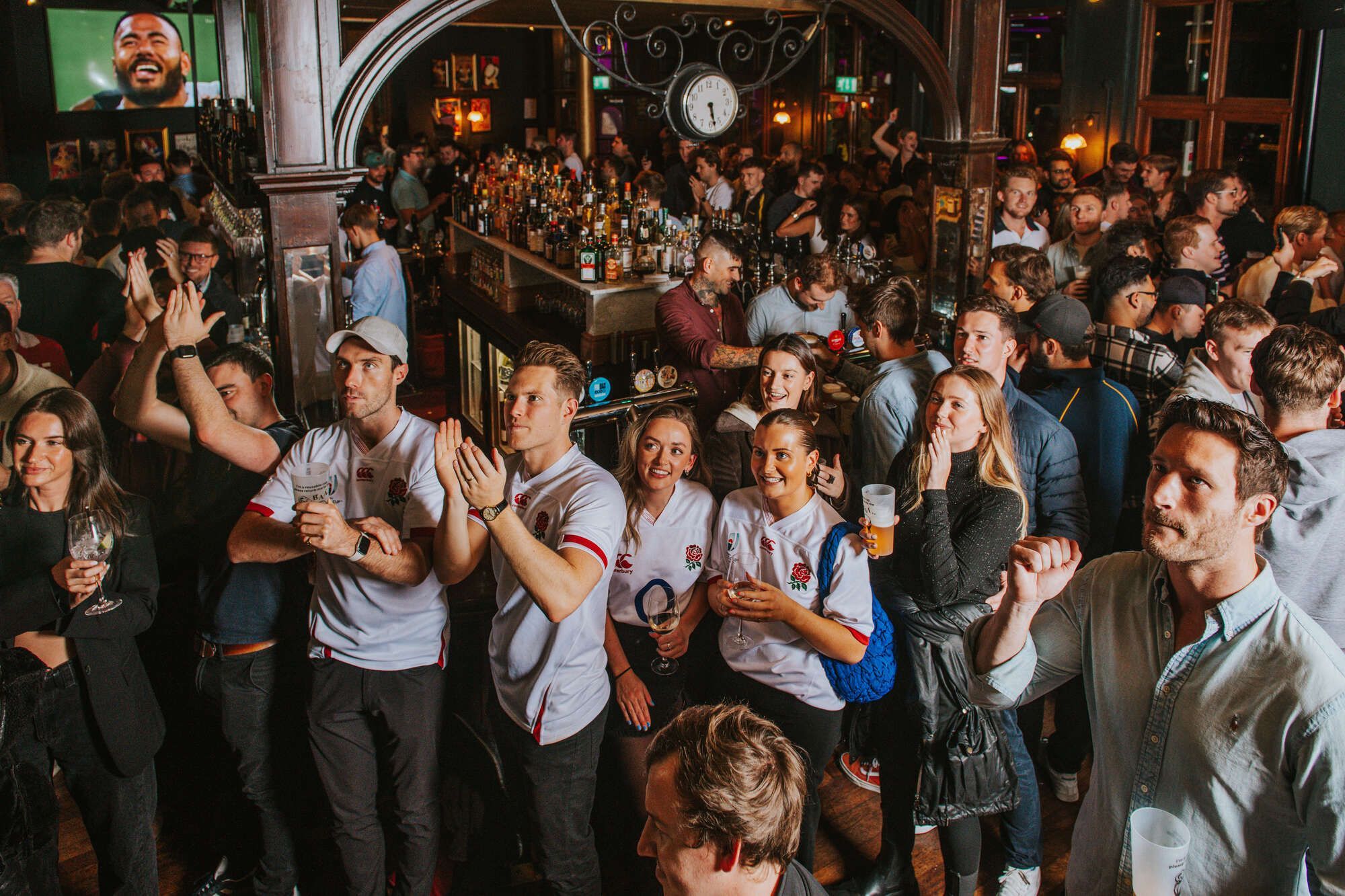 From Walk-Ins to Pre-Bookings: The Digital Shift in Hospitality